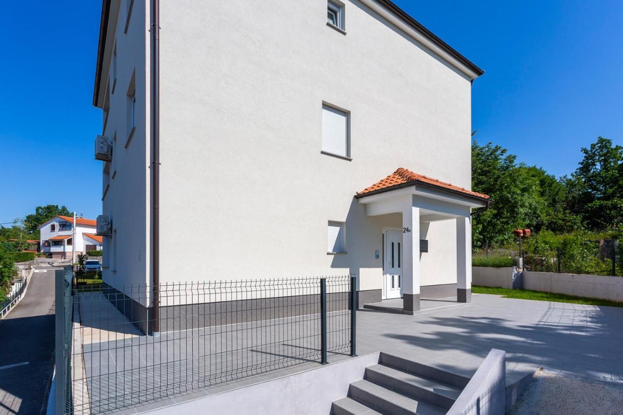 Kvarner Bay - Apartments 2 & 4 Rijeka Exterior foto
